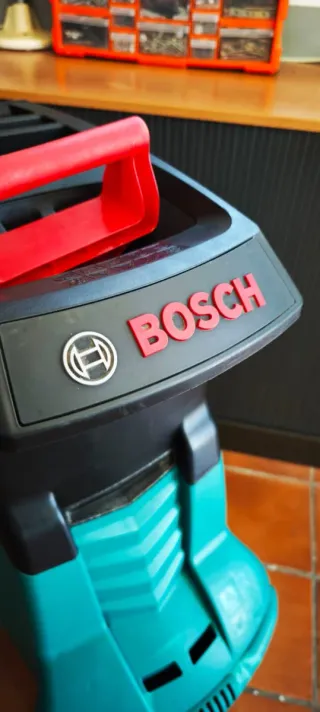 Trituradora de ramas Bosch