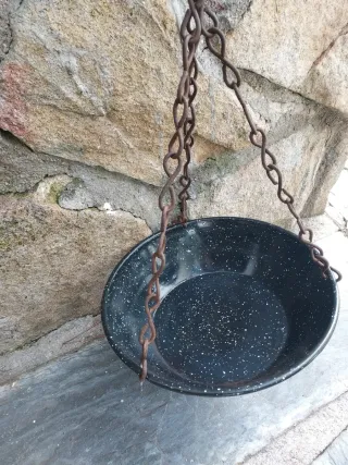 Antigua báscula romana