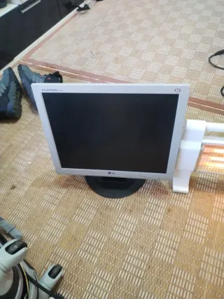 Monitor LG Flatron 17 pollici