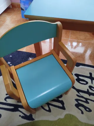 Mesa y 2 Sillas Escolares Madera/Azul