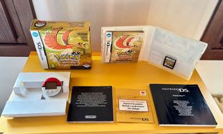 Pokémon HeartGold con Pokéwalker