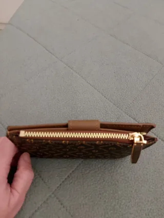 Cartera compacta Madley marrón