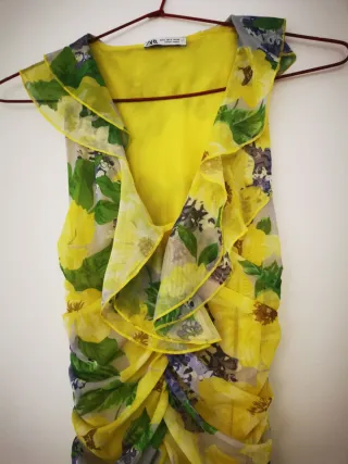 Vestido Zara Talla S Floral a estrenar