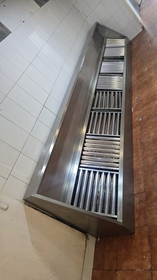 Campana extractora industrial 4.5m
