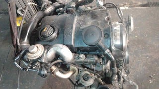DESPIECE MOTOR VOLKSWAGEN PASSAT BERLINA (3B2