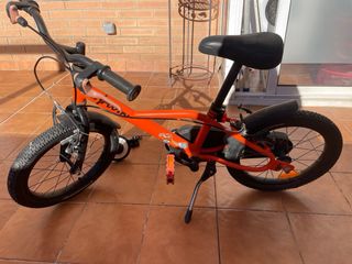 Bicicleta infantil naranja Btwin