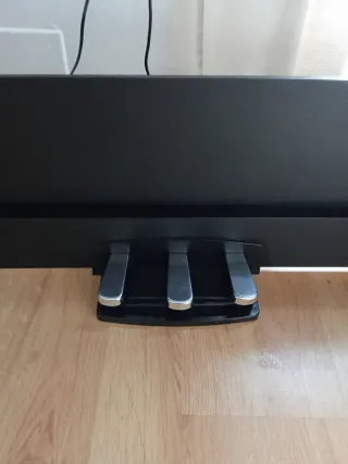 Piano Korg B2 Negro+ taburete