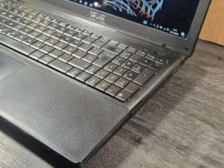 Portátil Asus X55C Negro
