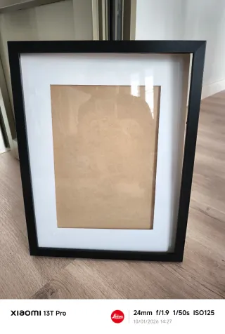 Marco de fotos negro y blanco Ikea 30*40