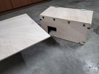 Corral gallinero hecho a mano