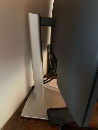 Soporte DELL 2u con caja y cables