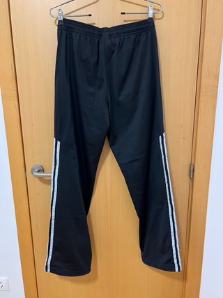 Chándal negro Adidas