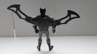 Muñeco Batman con alas. 30cm