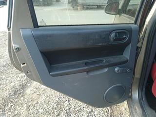 ELEVALUNAS TRASERO IZQUIERDO MITSUBISHI COLT CZ3