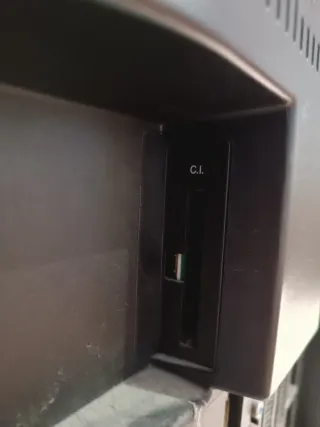 Televisor Sharp Aquos Negro