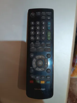 Televisor Sharp Aquos Negro