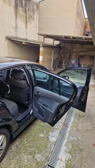 Opel Astra 2007