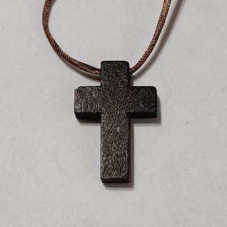 Colgante Cruz Madera Ajustable