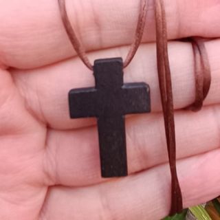 Colgante Cruz Madera Ajustable