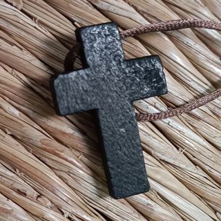 Colgante Cruz Madera Ajustable