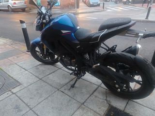 Motocicleta Keeway RFK125 Azul