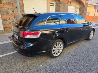 Toyota Avensis 2009