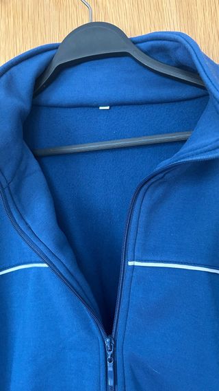Chaqueta deportiva azul hombre