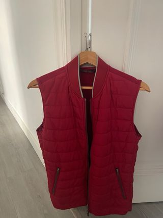 Lote 4 prendas: 3 chaquetas y 1 chaleco