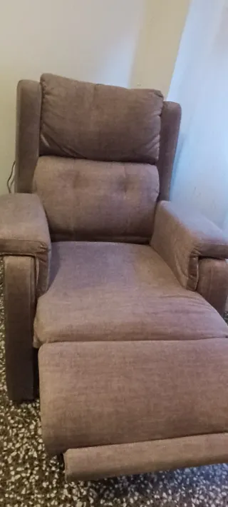 Sillón de descanso con motor