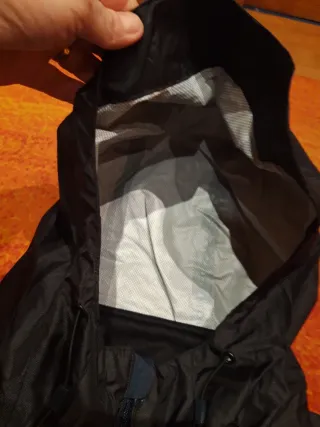 Cazadora Mountain esqui montañaL seminueva