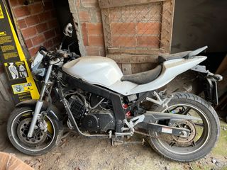 Hyosung GT 125 Comet