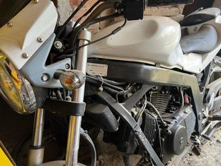 Hyosung GT 125 Comet