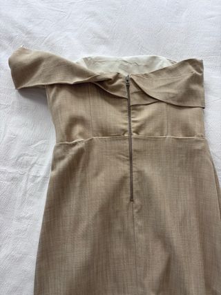 Vestido Zara Beige