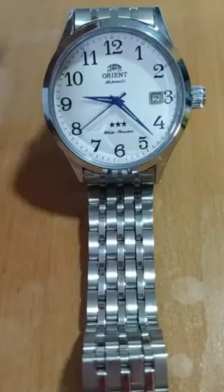 Reloj Orient Automático Plata y Blanco Nuevo