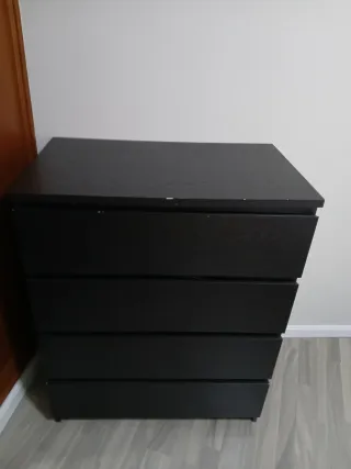 Cómoda Malm Ikea Negra