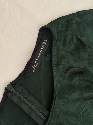 Blusa Zara verde con nudo