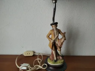 3 Lámparas de mesilla blancas