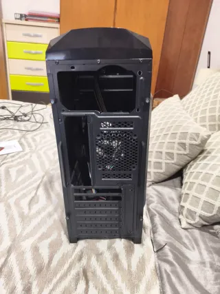 Caja PC Gaming Negra