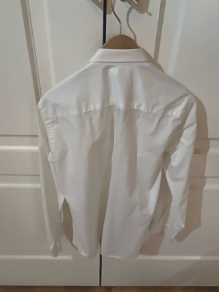 Camisa El Ganso Blanca y chaqueta de tommy 10 años