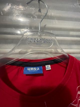 Maglietta rossa 8 anni