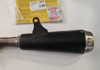 Escape Arrow Pro Race Honda X-ADV 750