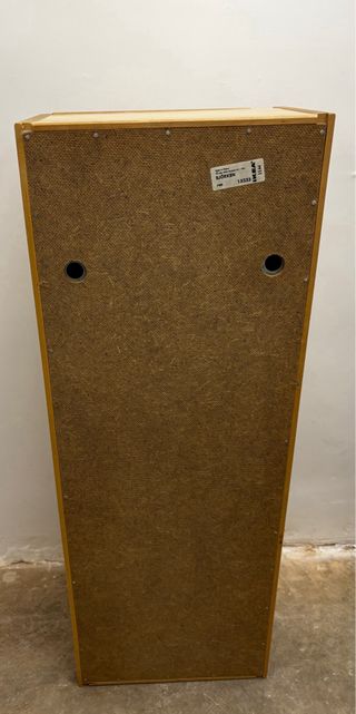 Armario pequeño de madera (VENTA EN PERSONA)