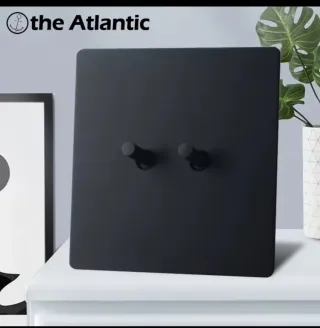 12 Interruptores dorados y negros design elegante