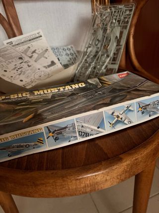 Lote maquetas Academy Mustang + Space Shuttle