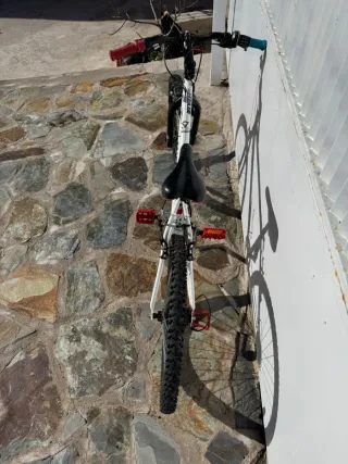 Bicicleta de Montaña Blanca