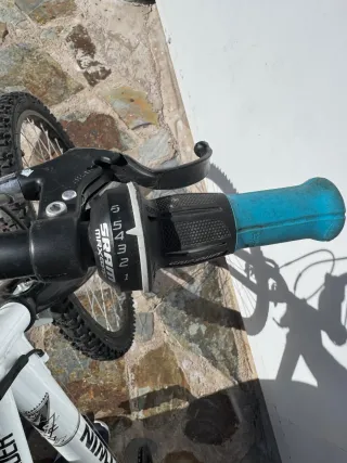 Bicicleta de Montaña Blanca