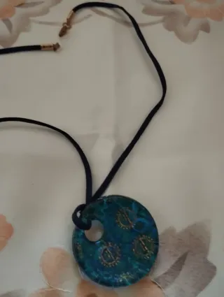 Collana con pendente Murano blu e verde