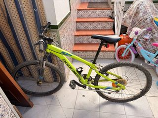Bicicleta Rockrider ST100 Verde