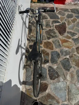 Bicicleta Decathlon Negra