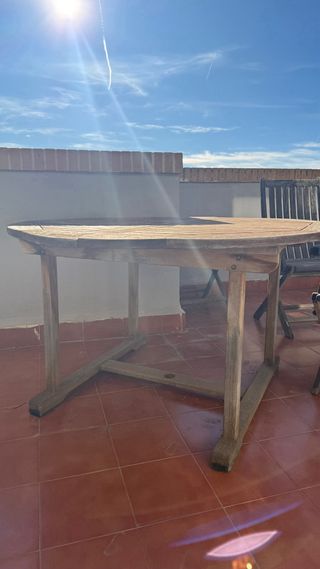 Mesa redonda de madera para jardín- Extensible